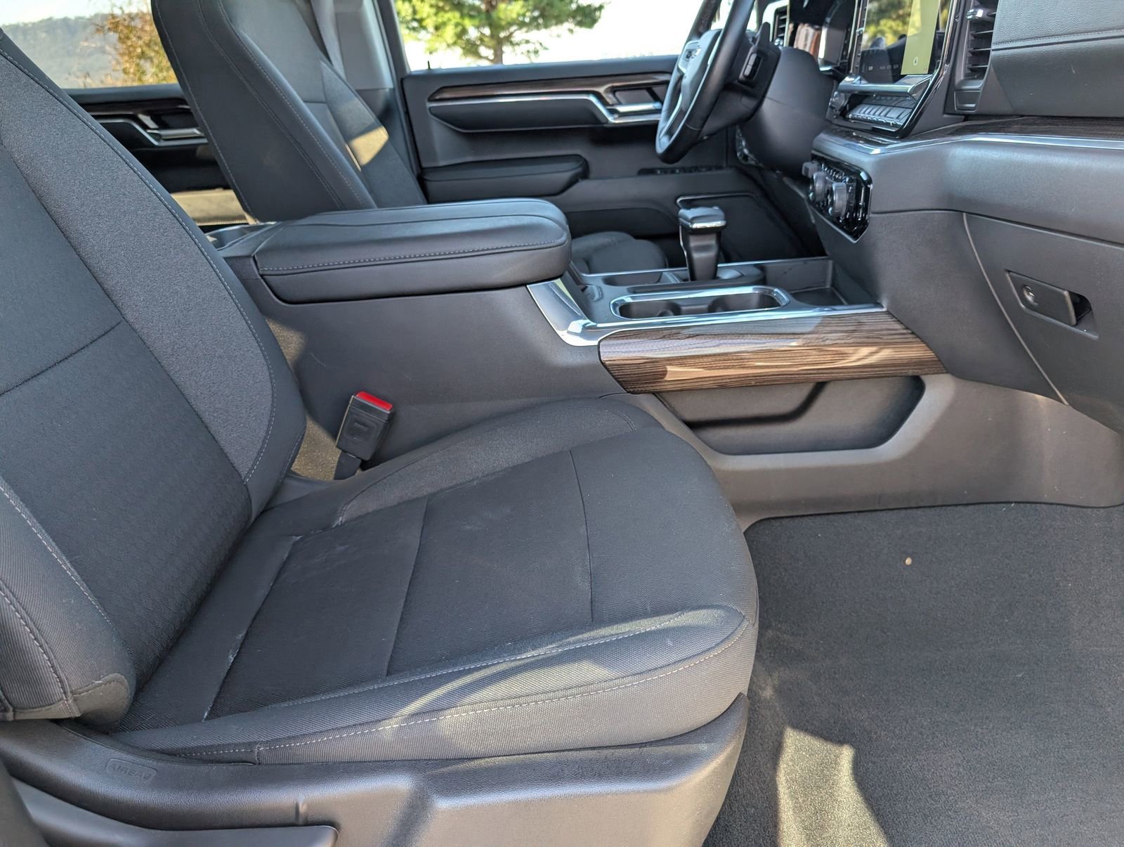 2024 Chevrolet Silverado 1500 LT Trail Boss - Photo 17