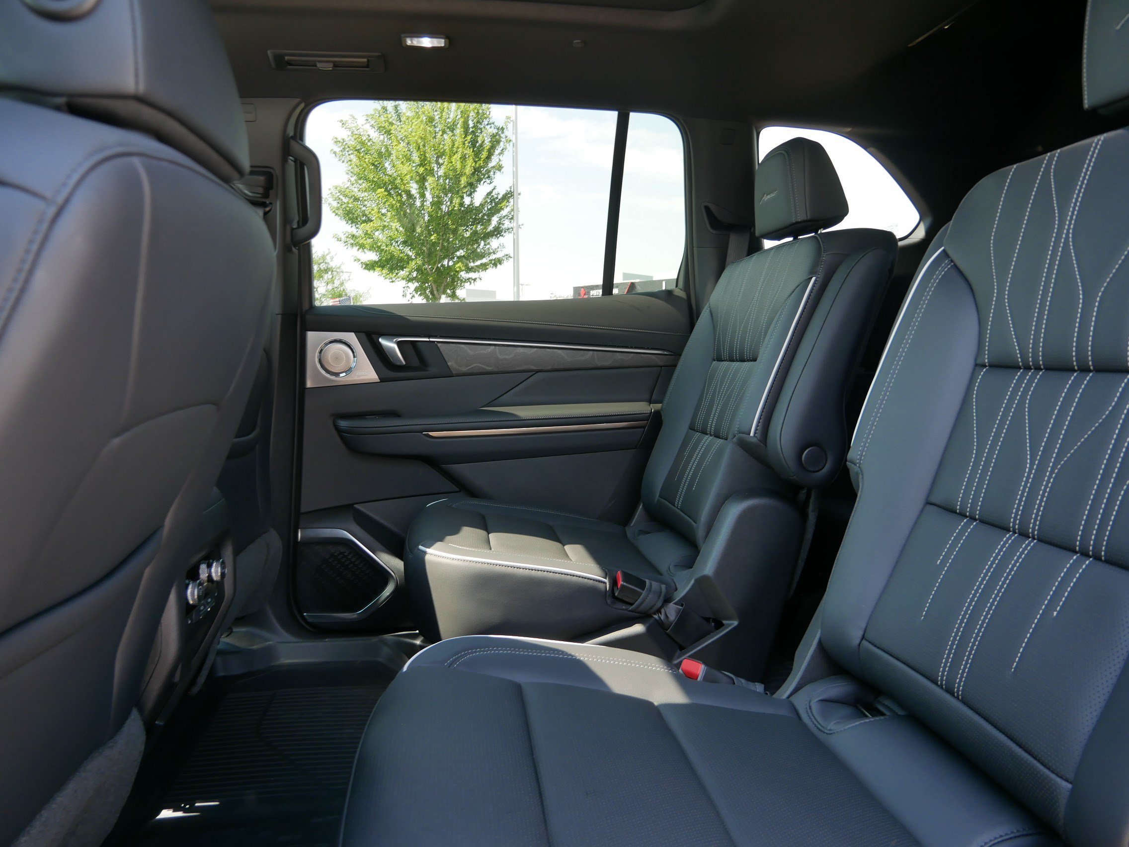 2026 Buick Enclave Avenir - Photo 5
