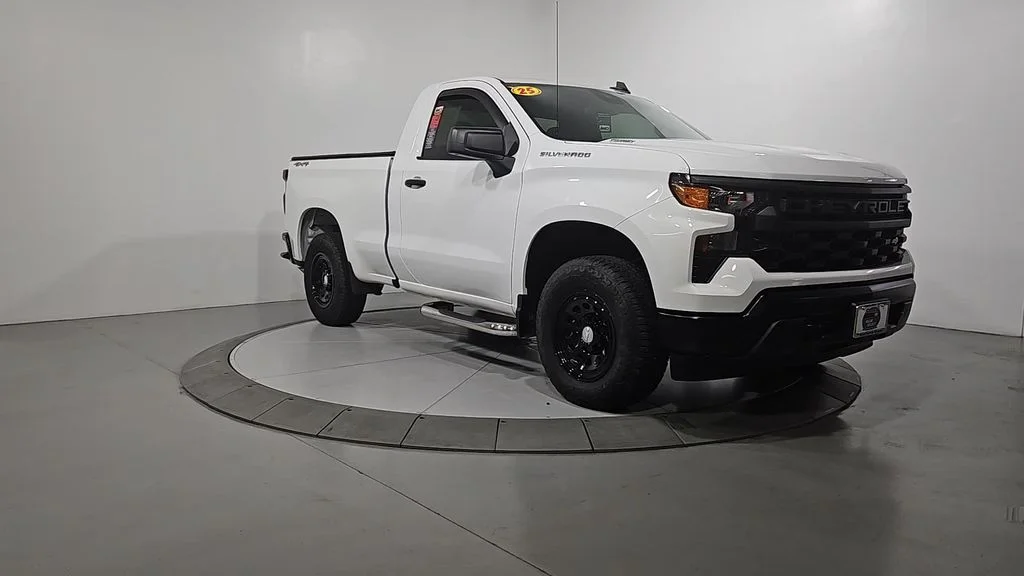 Used 2025 White Chevrolet WT image 8