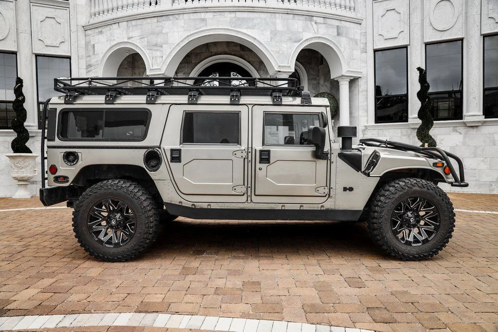 2000 Am General Hummer 4 Pass Wagon's photo
