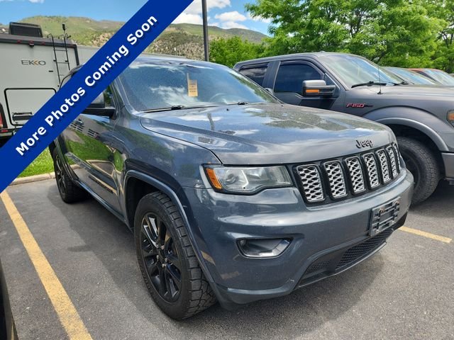 2017 Jeep Grand Cherokee Altitude 4WD's photo