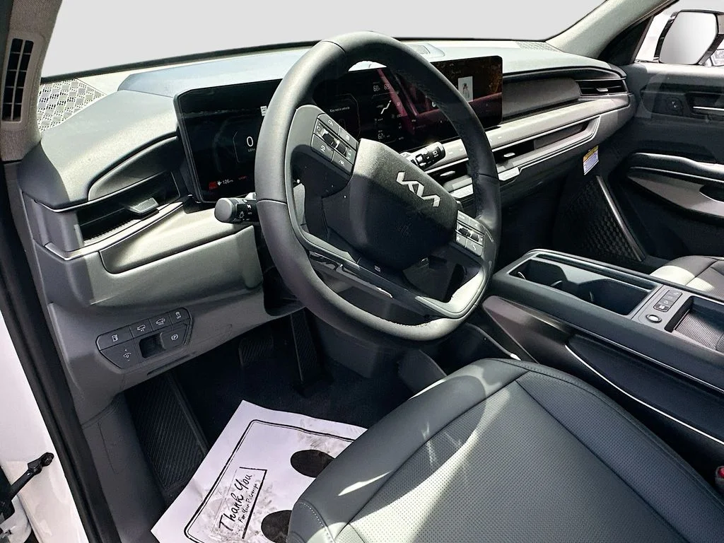 New 2026 Glacial White Pearl Kia Light Long Range RWD image 9