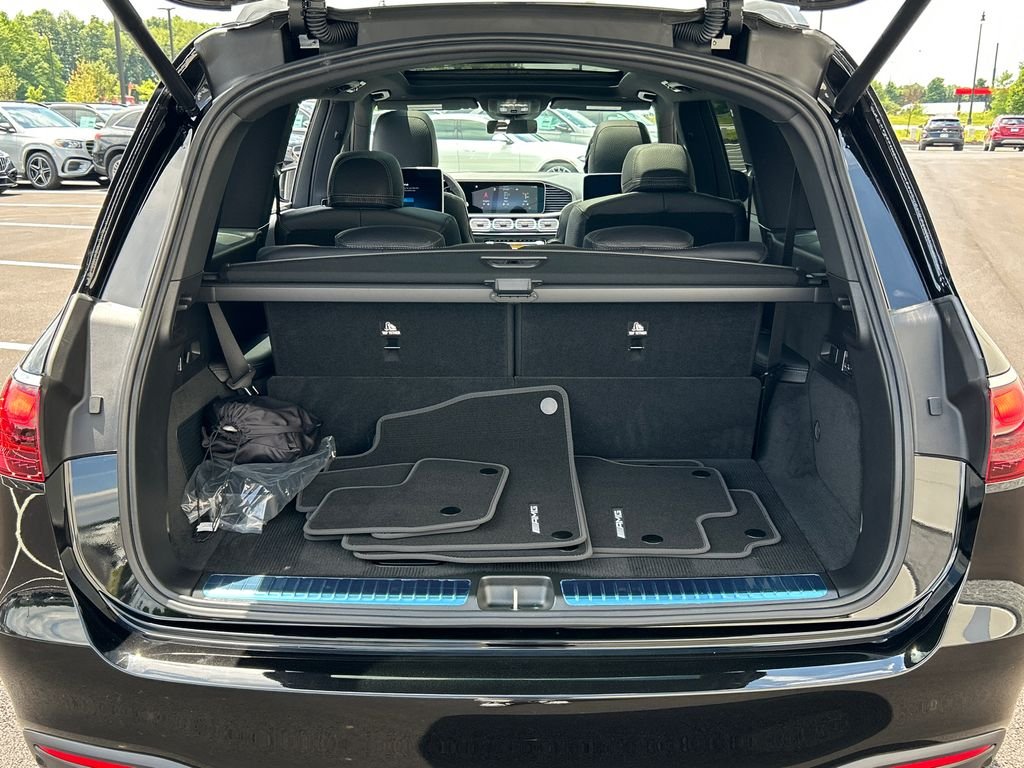 New 2026 Obsidian Black Metallic Mercedes-Benz GLS450 image 7