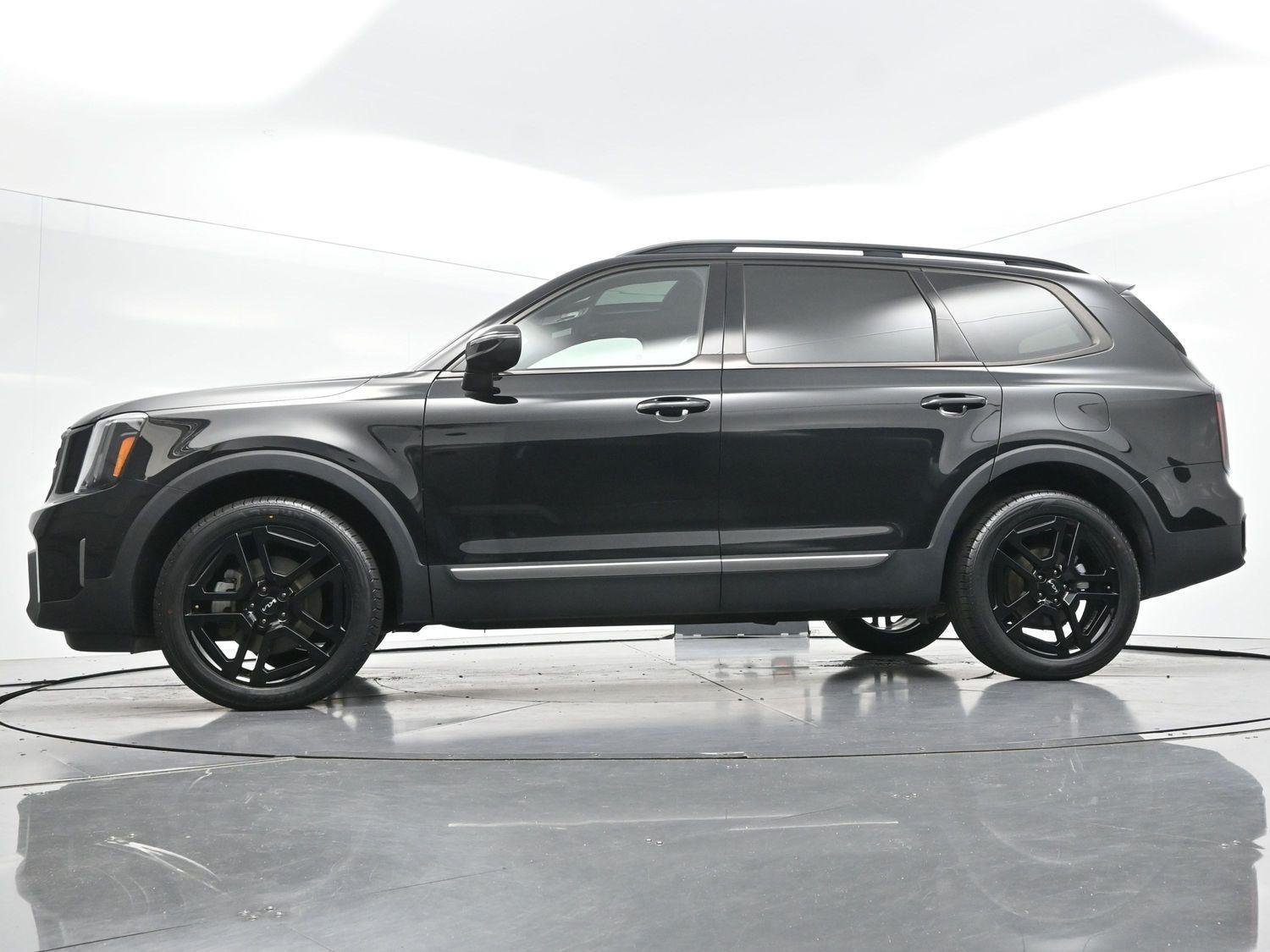 Used 2023 Ebony Black Kia EX X-Line image 46
