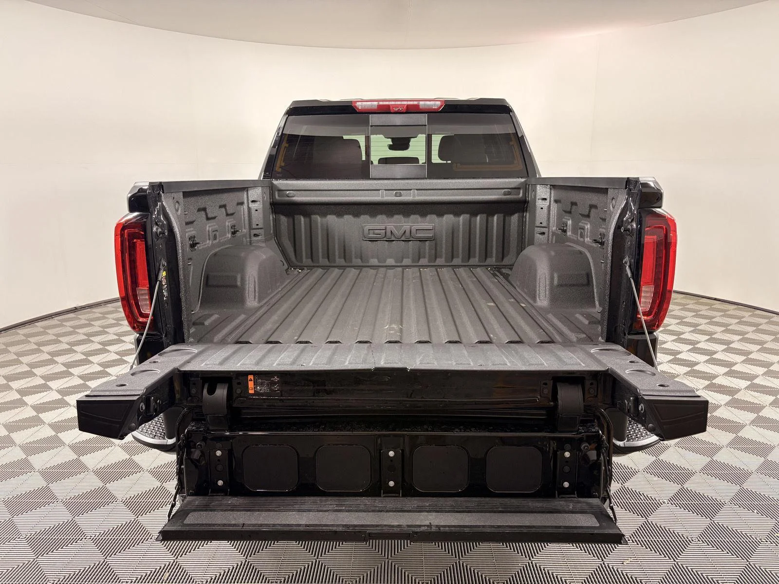 Used 2026 Onyx Black GMC AT4 image 6