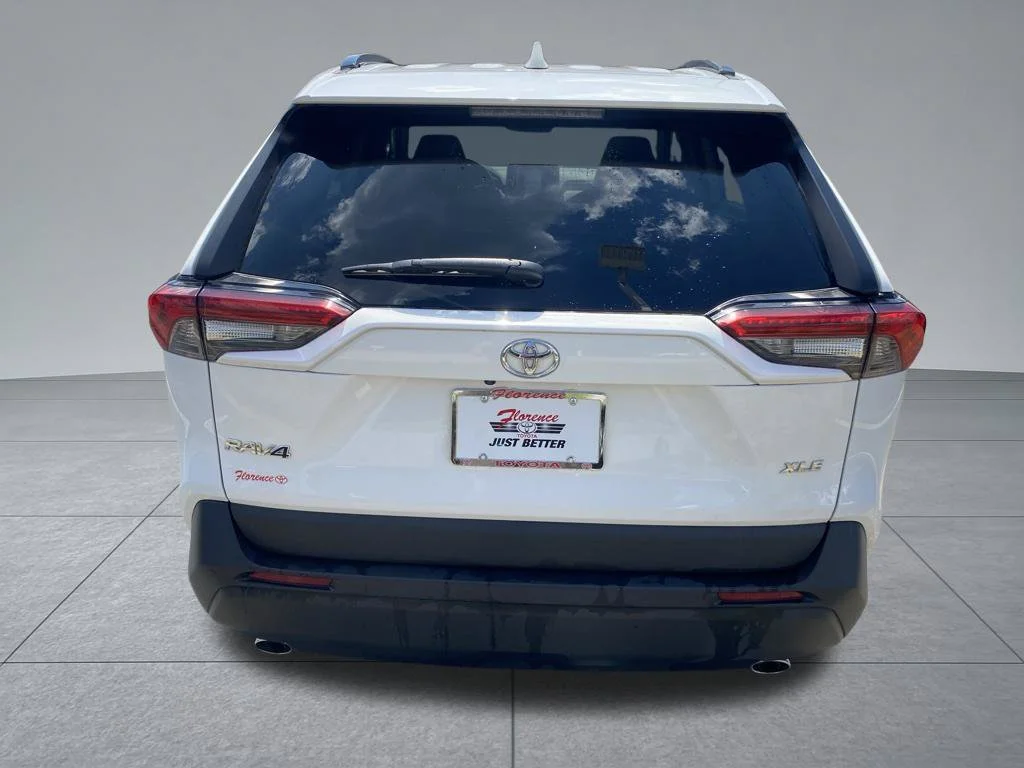 Used 2024 White Toyota XLE image 11