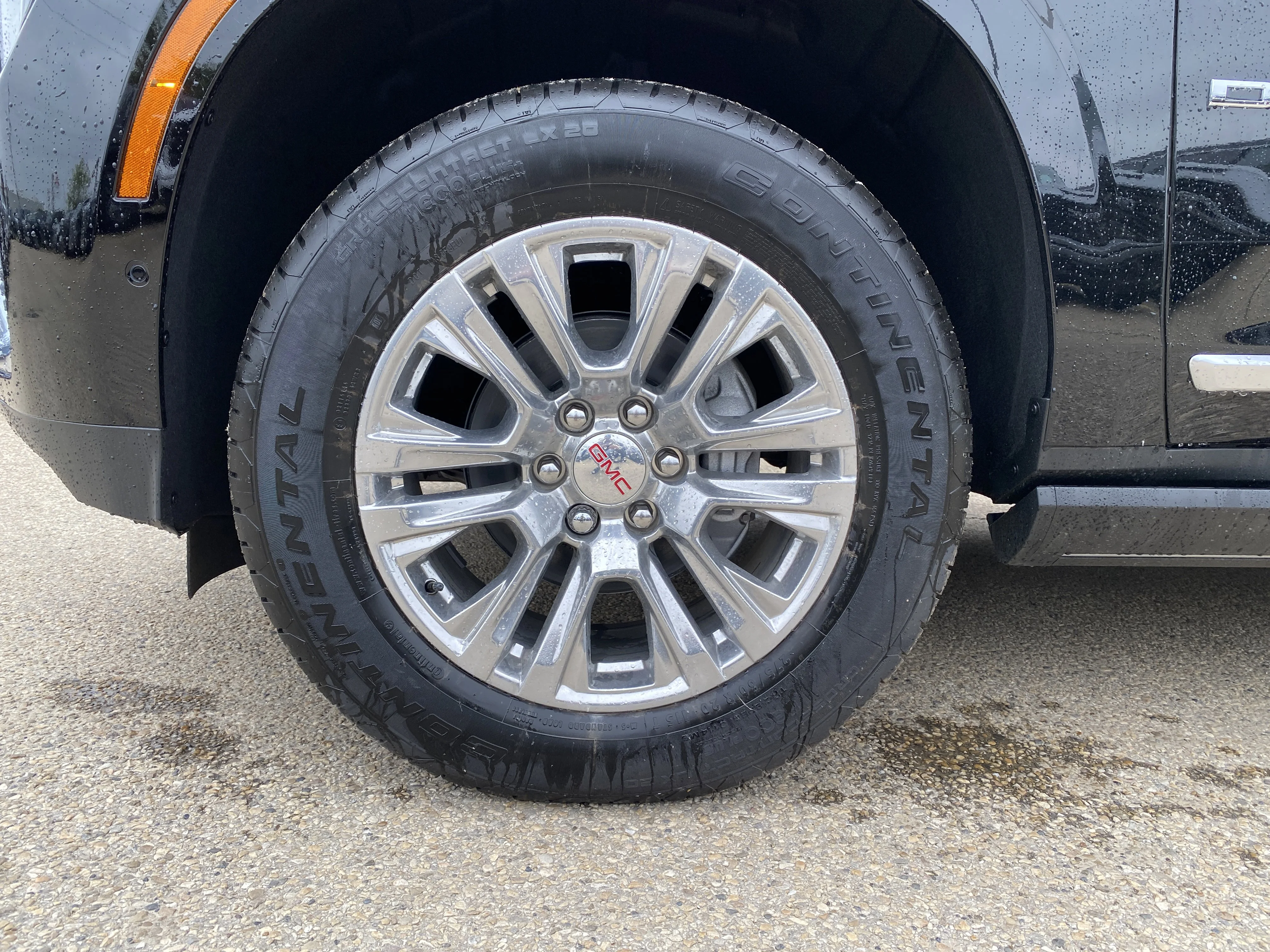 New 2026 ONYX BLACK GMC Denali image 12