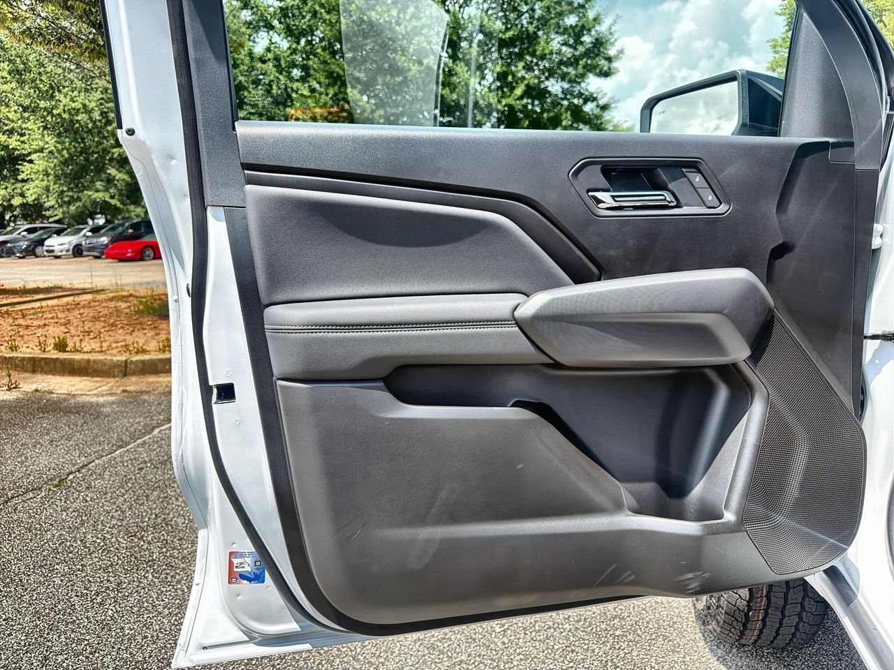 New 2026 Summit White GMC Elevation image 18