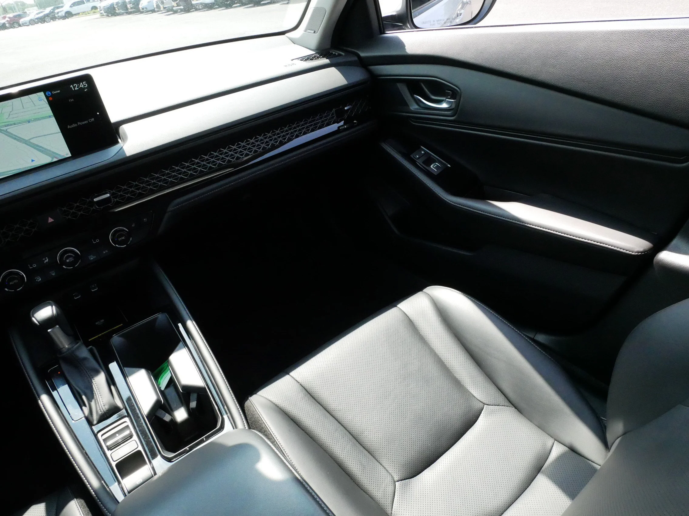 Used 2024 Solar Silver Metallic Honda Touring image 11