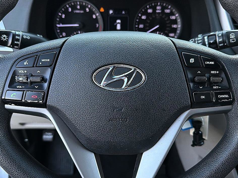 Used 2018 Coliseum Gray Hyundai SE image 15