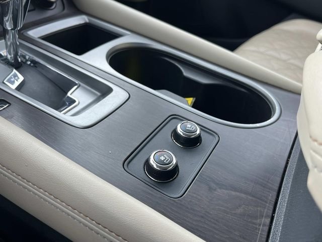 Used 2023  Nissan Platinum image 36