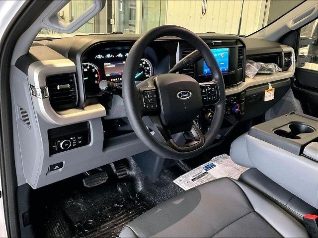 New 2026 Oxford White Ford XL image 27