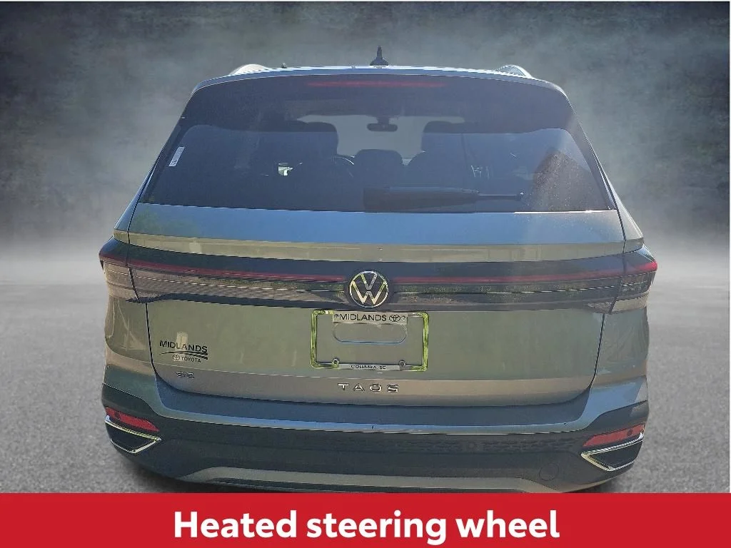 2025 Volkswagen Taos SE - Photo 10