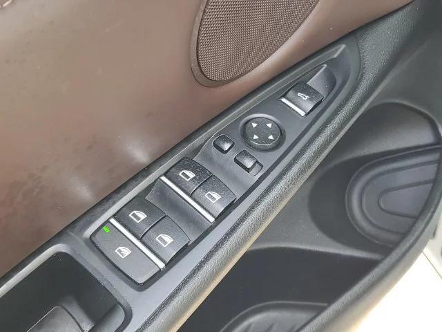 Used 2014  BMW xDrive35i image 14