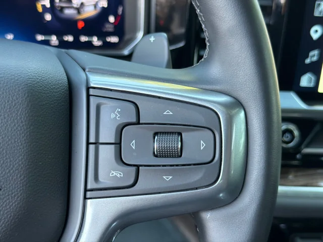 Used 2026 Sterling Gray Metallic Chevrolet LT Trail Boss image 25