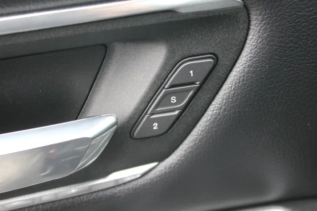 Used 2023 Black Ram Laramie image 21