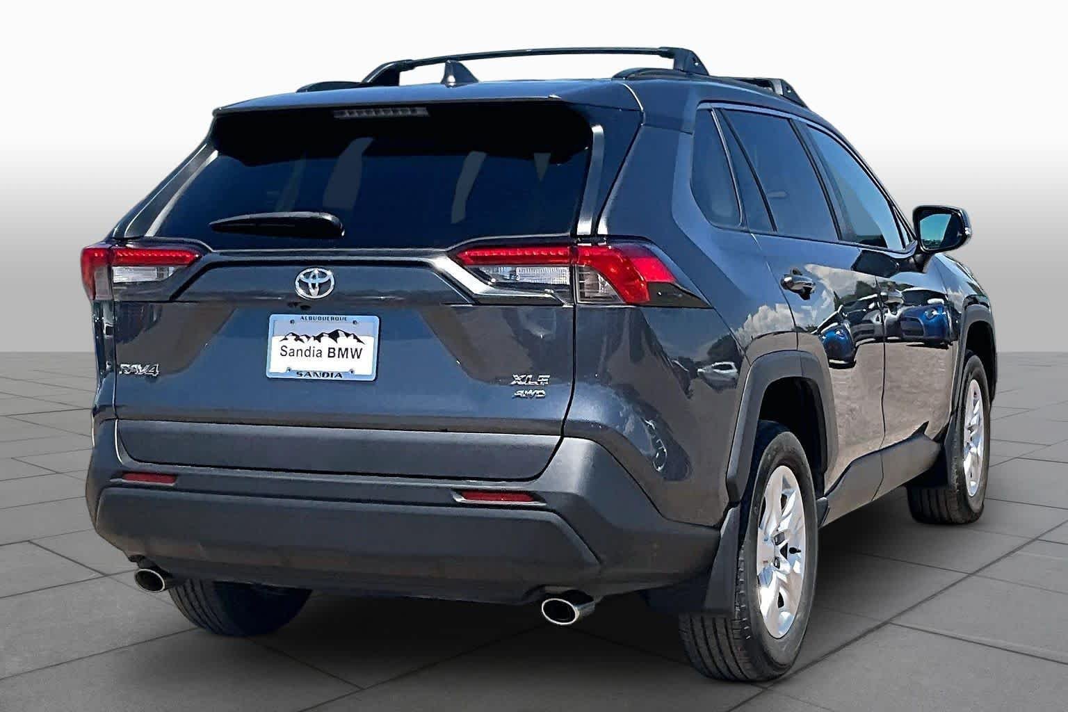 Used 2021 Magnetic Gray Metallic Toyota XLE image 10