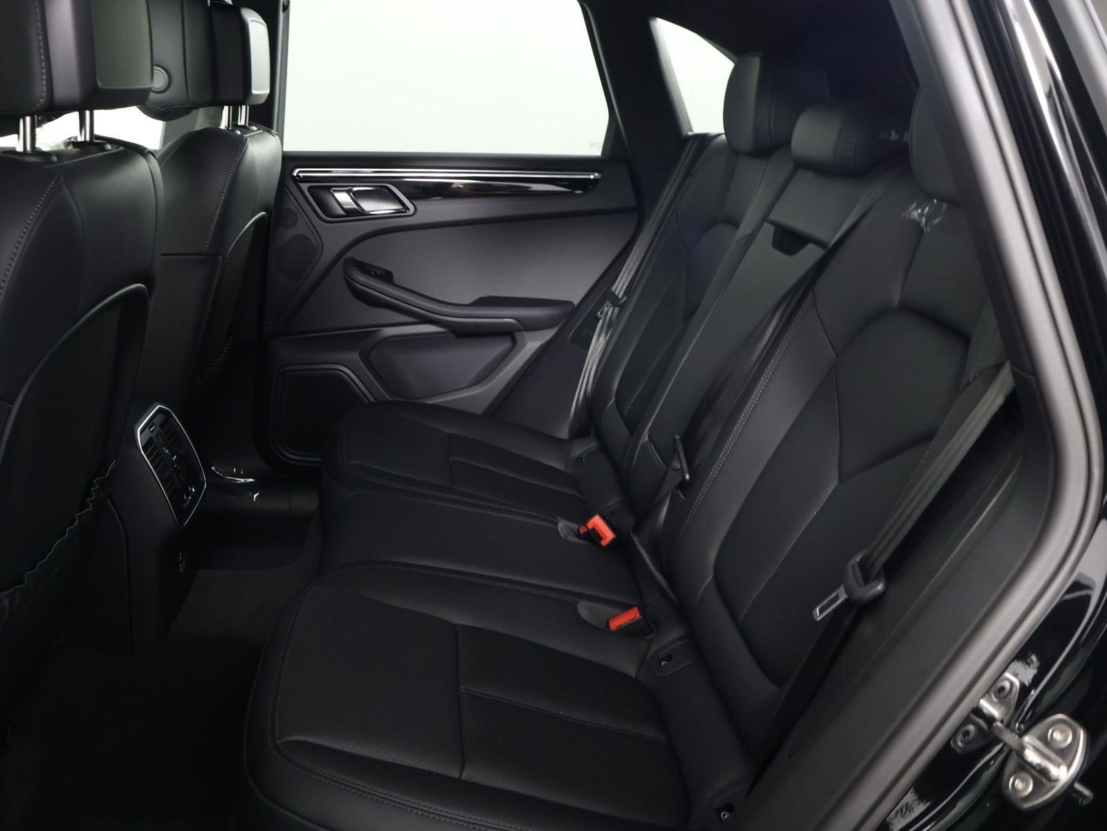 New 2026 Black Porsche  image 18