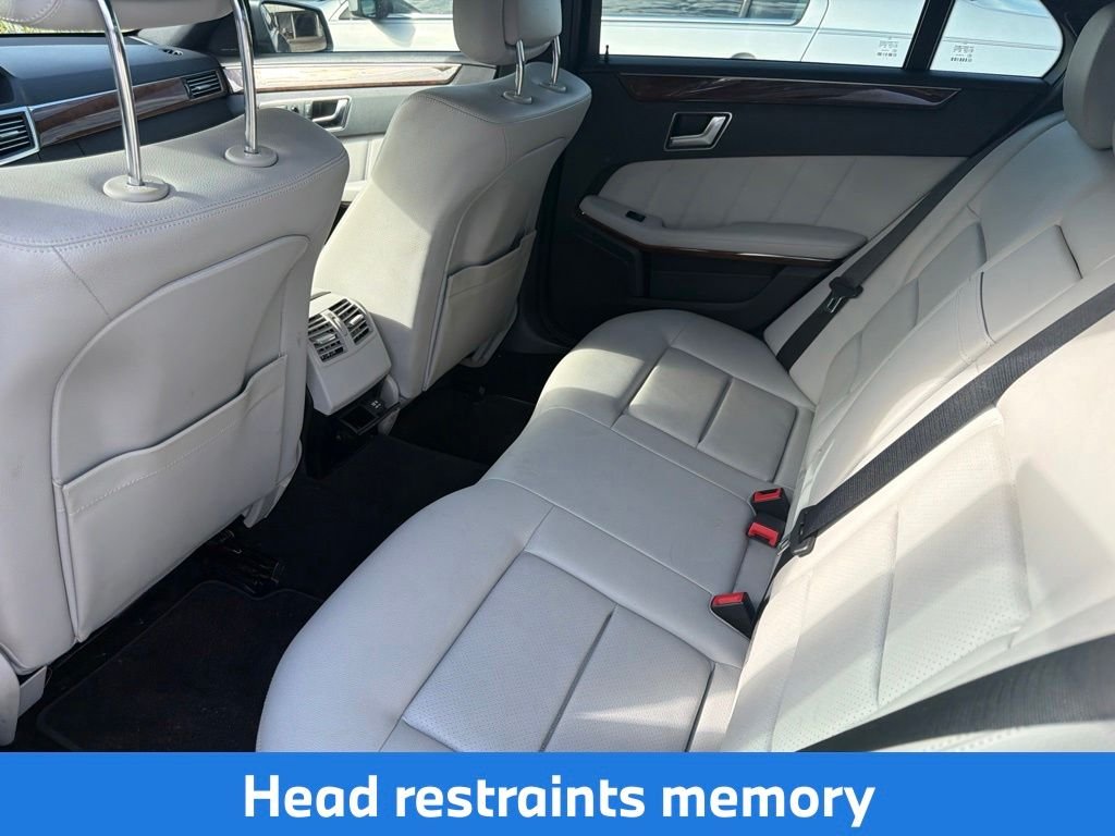 Used 2013  Mercedes-Benz E 350 image 22