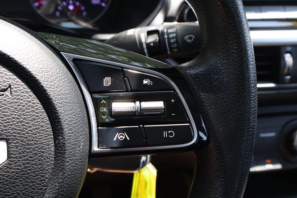 2024 Kia Forte LXS - Photo 27