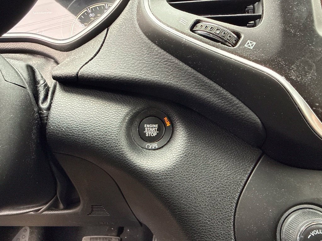 Used 2022 Black Jeep Trailhawk image 30