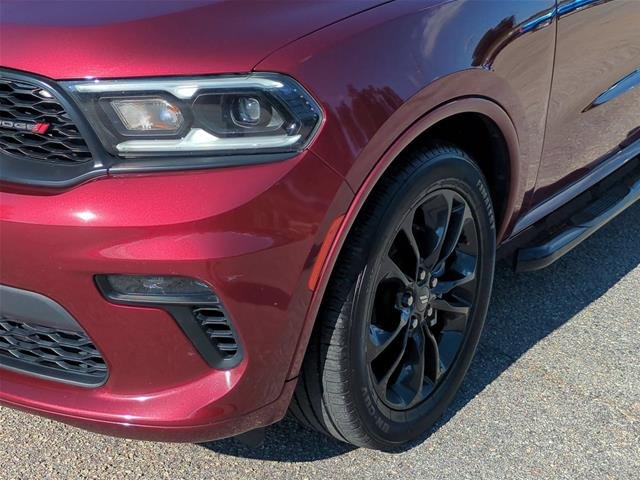 Used 2021 Octane Red Pearlcoat Dodge  image 9
