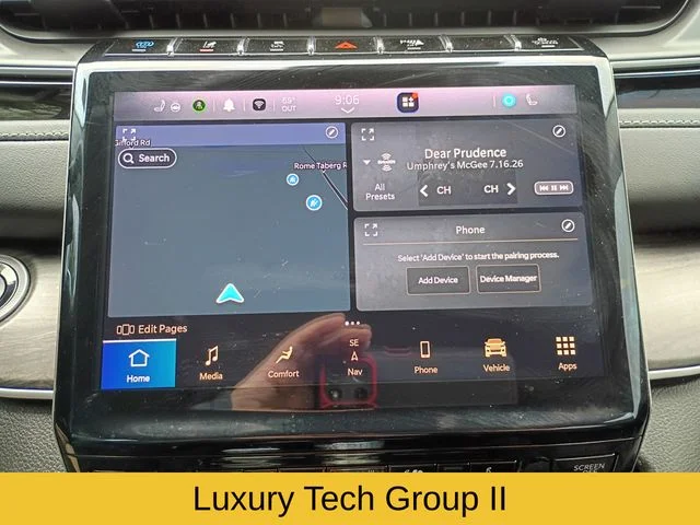 Used 2022 Silver Jeep 4xe image 15