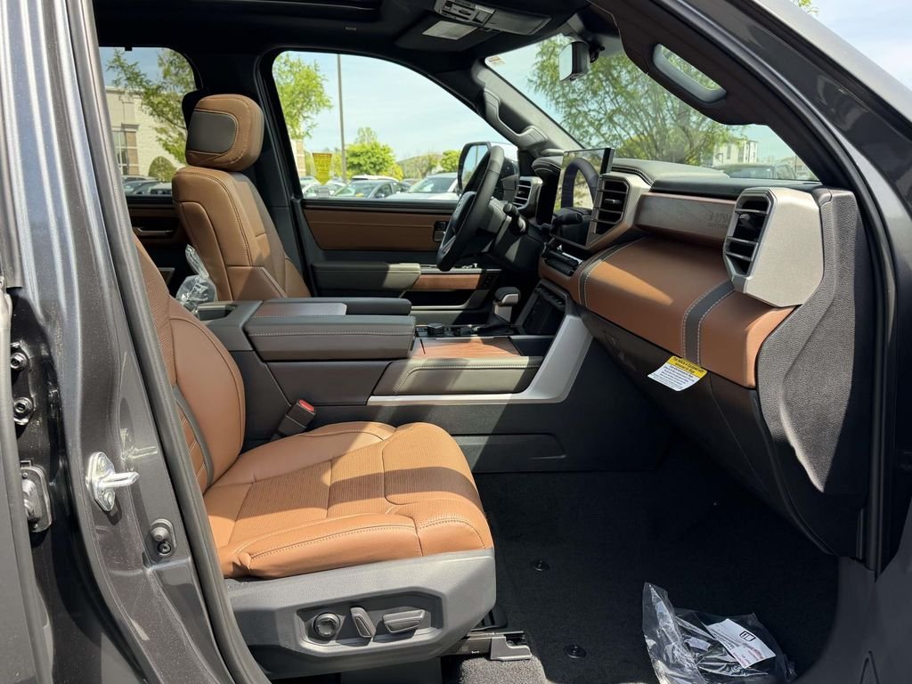 2026 Toyota Tundra 1794 Edition - Photo 11