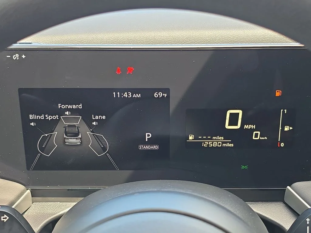 2025 Nissan Kicks S AWD - Photo 12