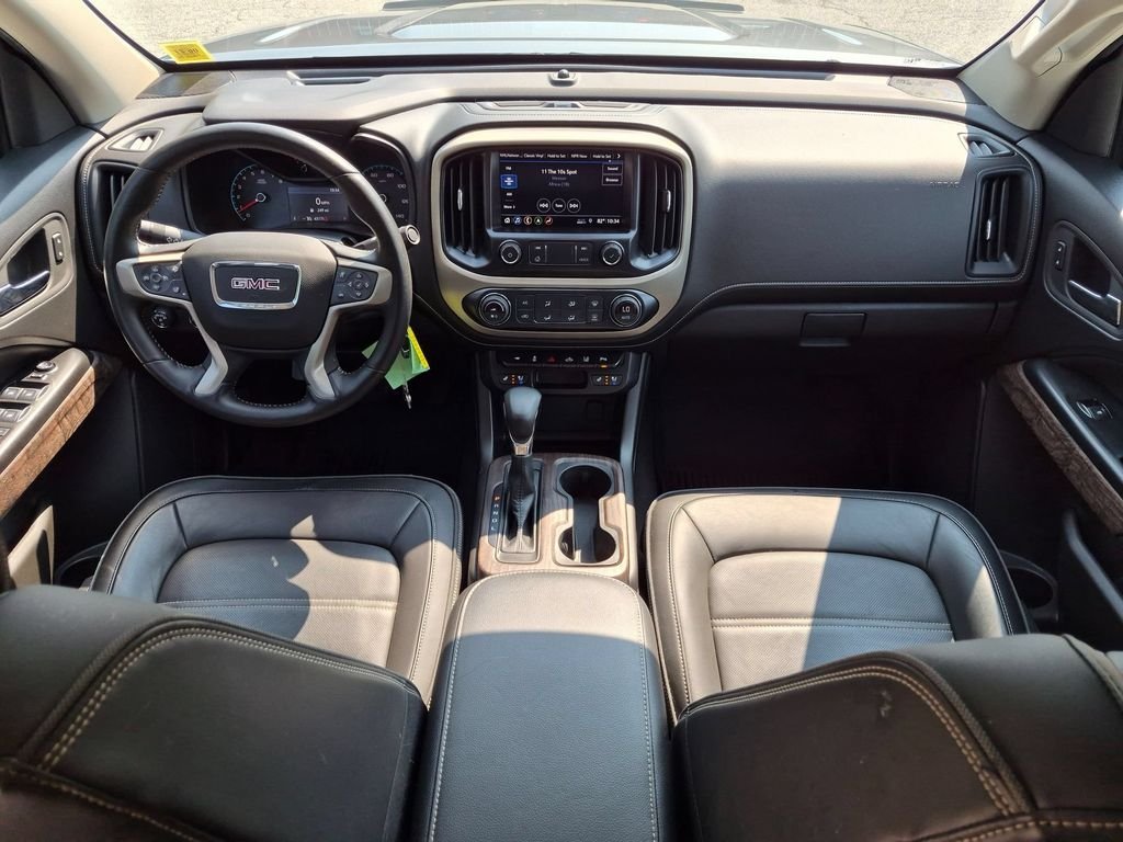 Used 2022 Gray GMC Denali image 22