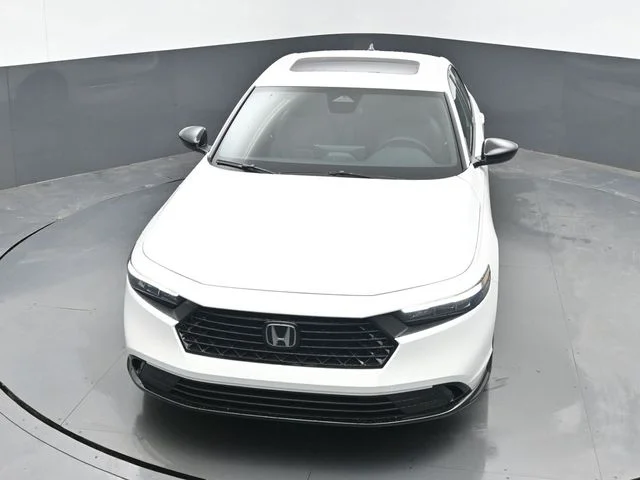 New 2026 Platinum White Pearl Honda Sport-L image 14