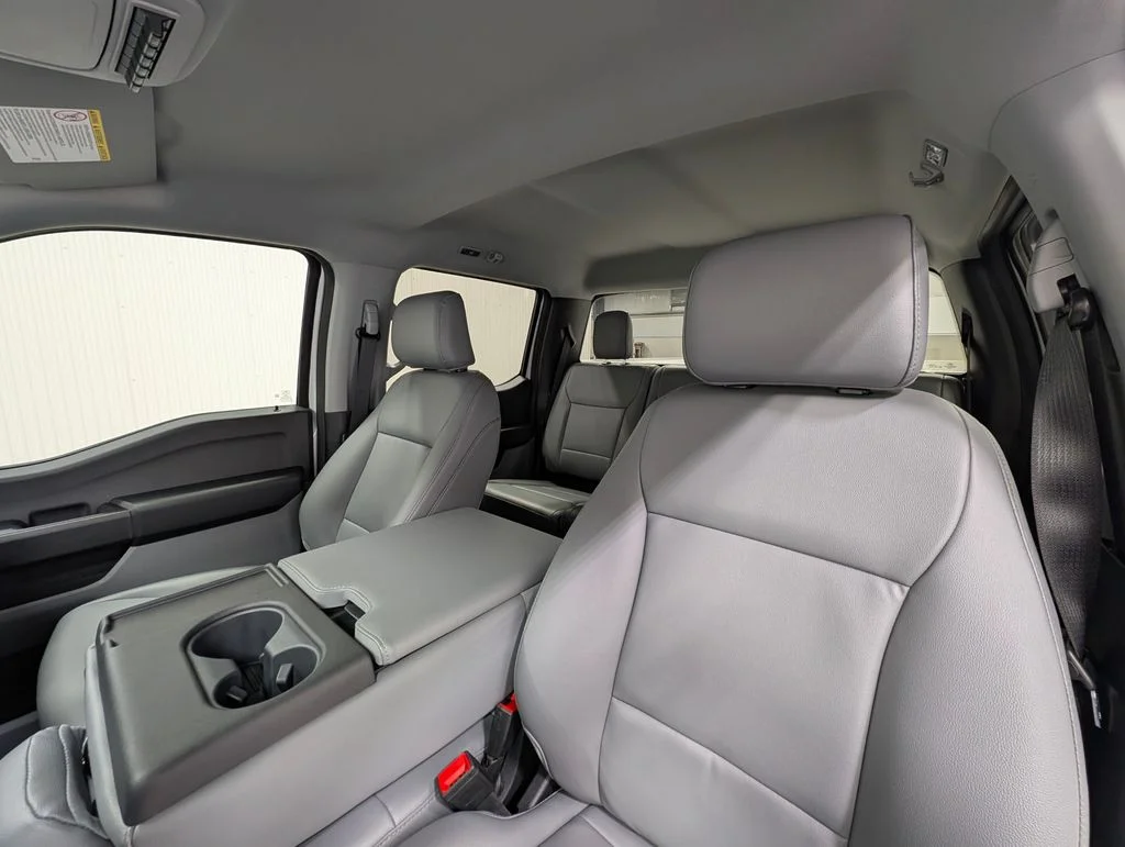 New 2026 Oxford White Ford F-250® XL image 16