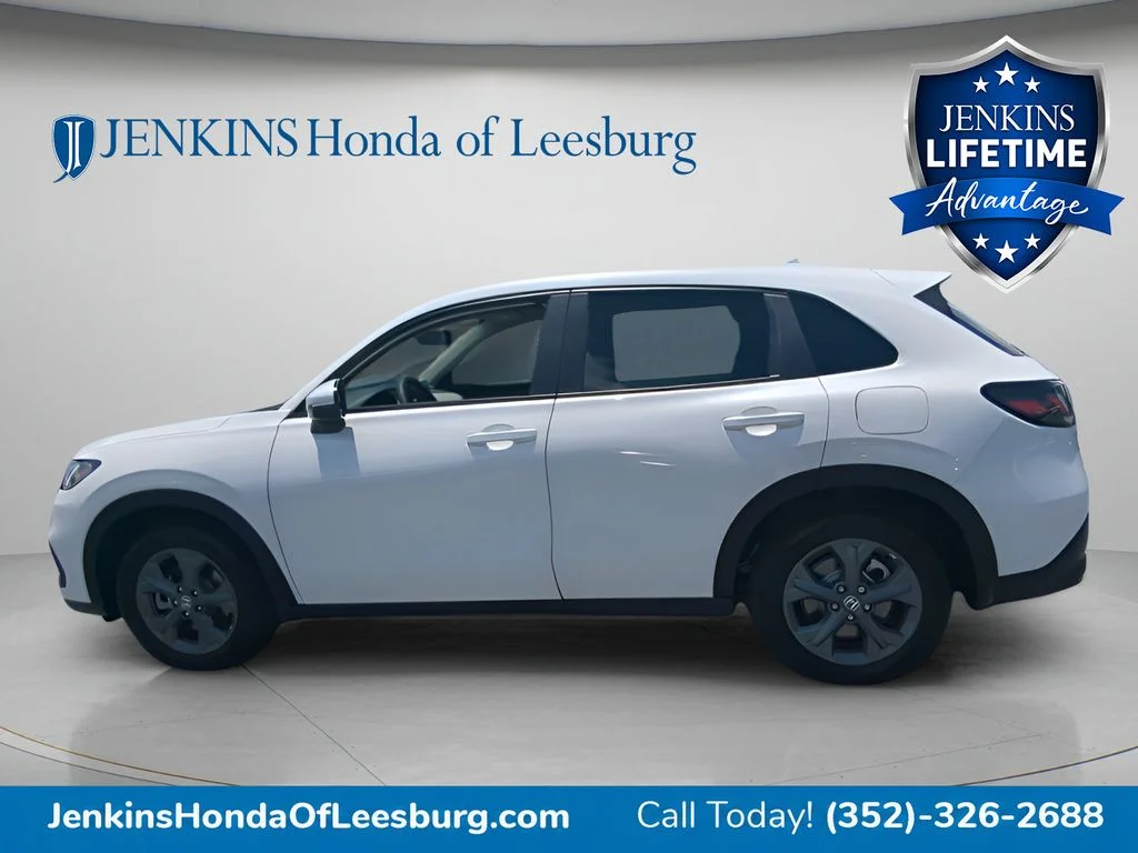 New 2027 Platinum White Pearl Honda LX image 6