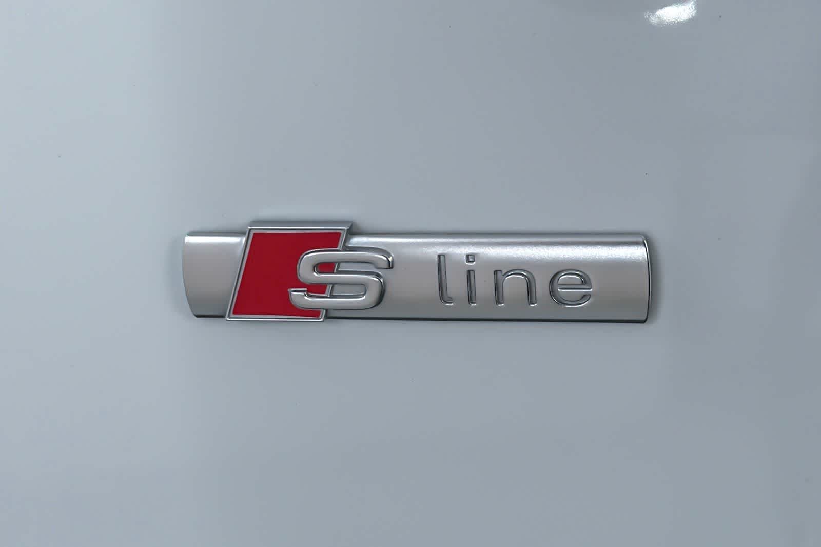 Used 2021 White Audi S line Premium image 27