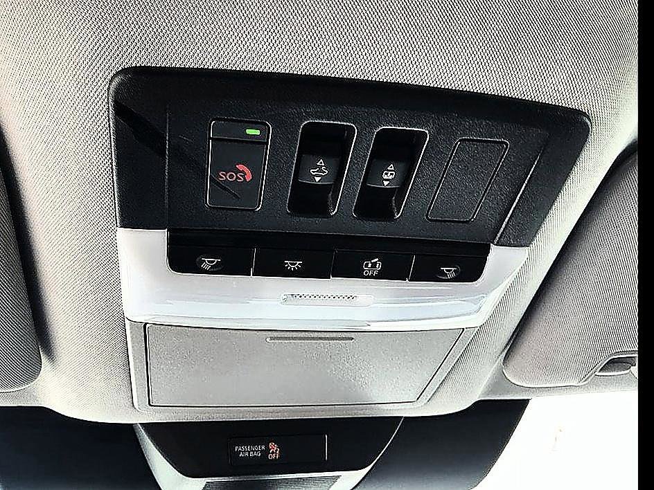 Used 2025 Everest White Pearl Tricoat Nissan Platinum image 17