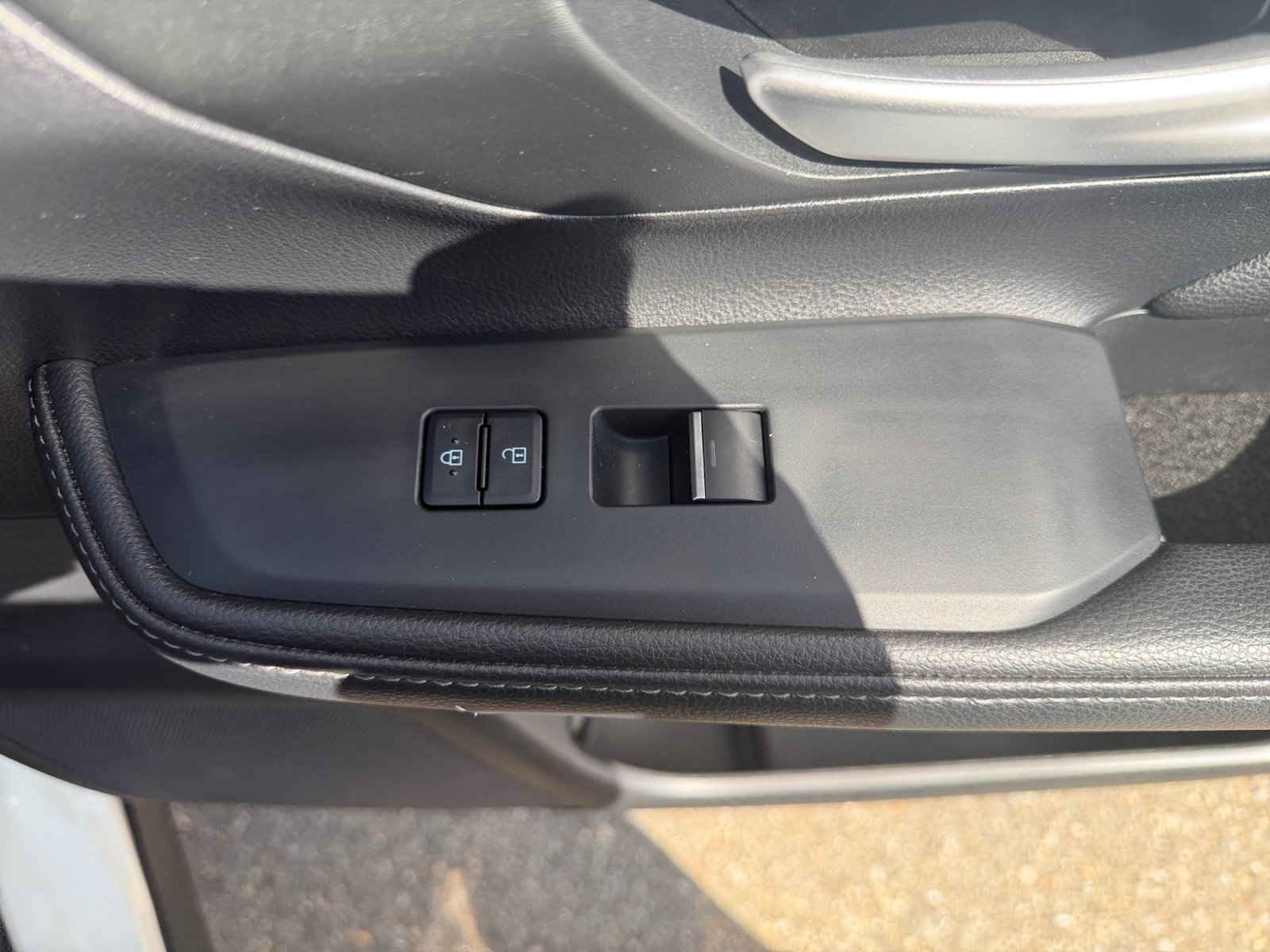 Used 2024 Cream Toyota XLE image 33