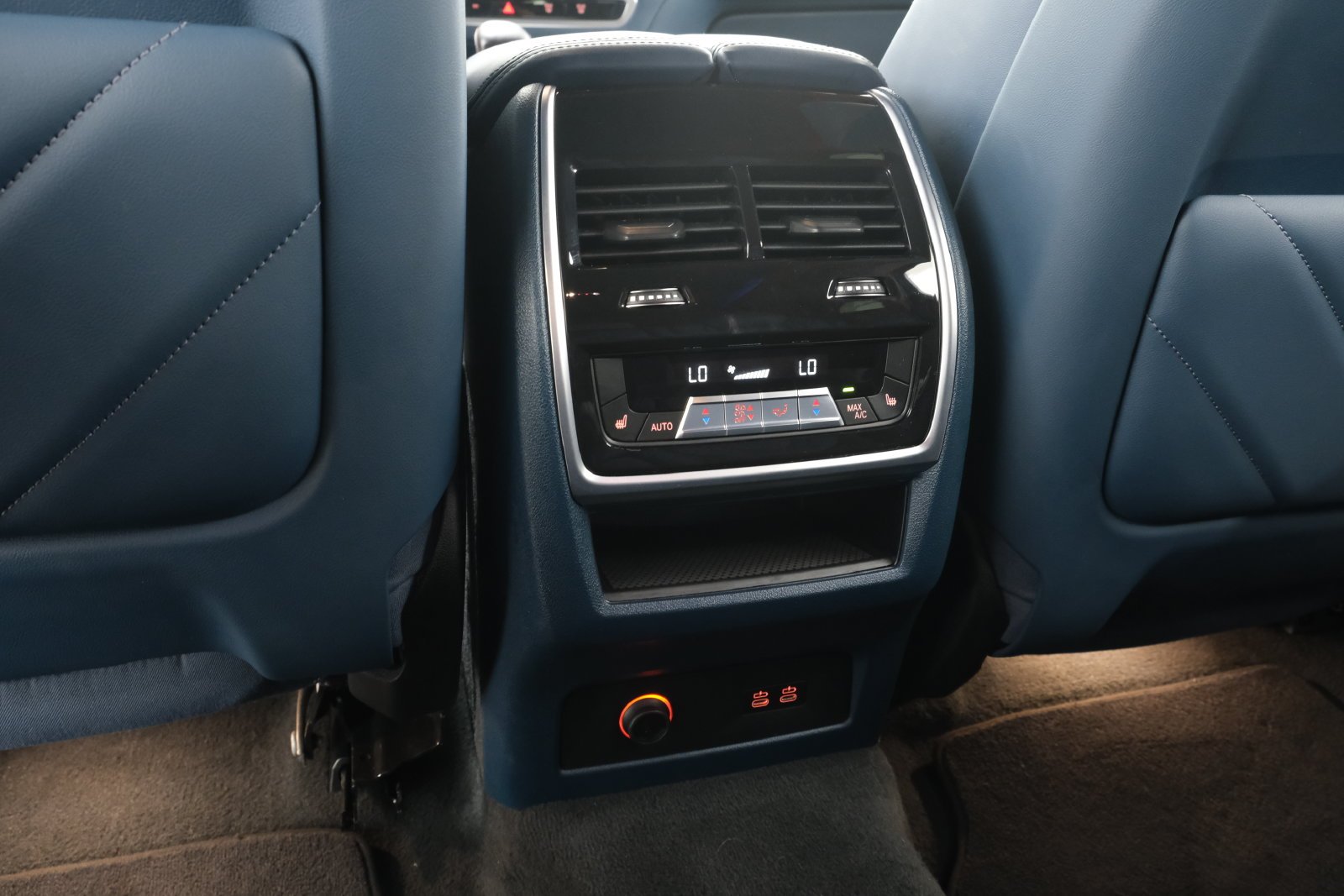 Used 2023 Dravit Gray Metallic BMW Base image 36