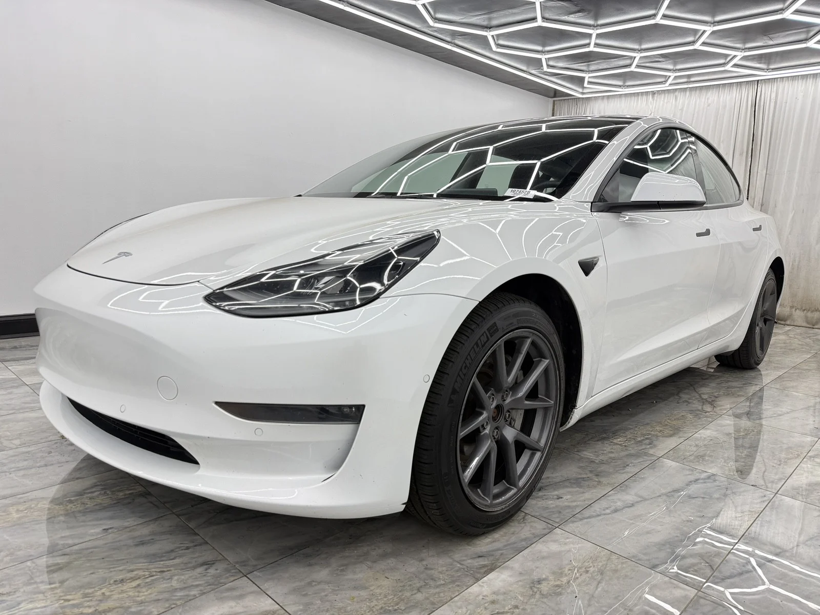 Used 2022 Pearl White Multi-Coat Tesla Long Range image 3