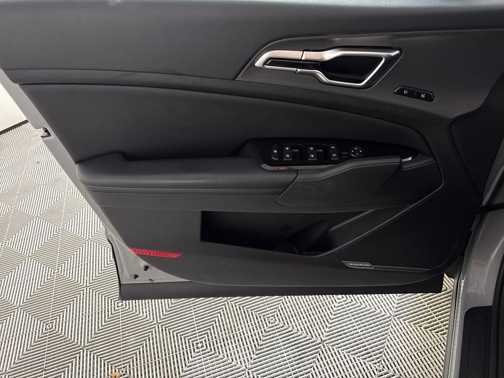 2023 Kia Sportage SX - Photo 10