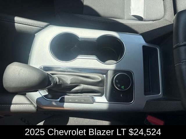 Used 2025 Black Chevrolet LT image 18