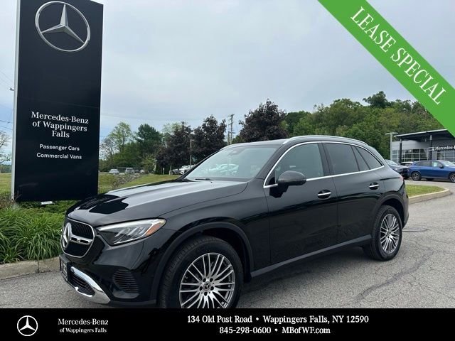 2026 Mercedes-Benz GLC GLC 300 4MATIC's photo