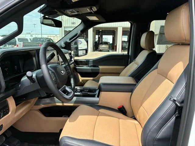New 2026 Oxford White Ford Lariat image 7