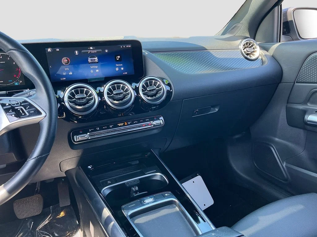 2025 Mercedes-Benz GLA GLA250 - Photo 23
