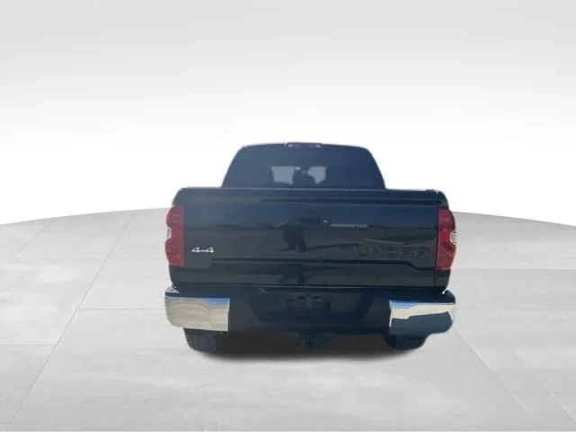 Used 2020 Black Toyota SR5 image 4