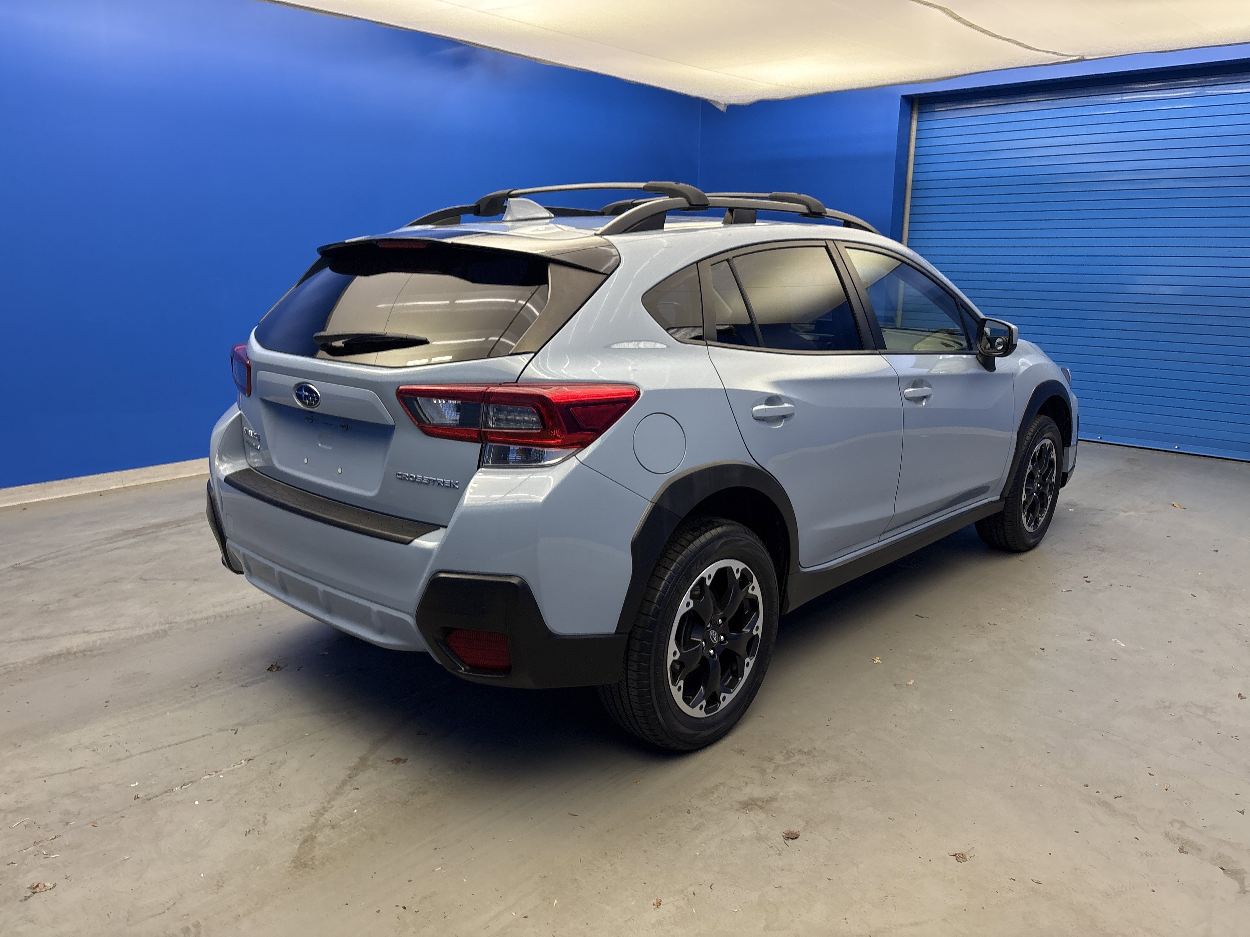 Used 2021 Cool Gray Khaki Subaru Premium image 7