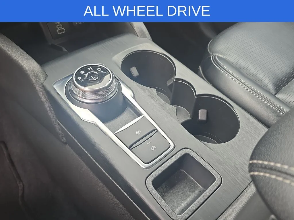 2024 Ford Escape Platinum - Photo 16