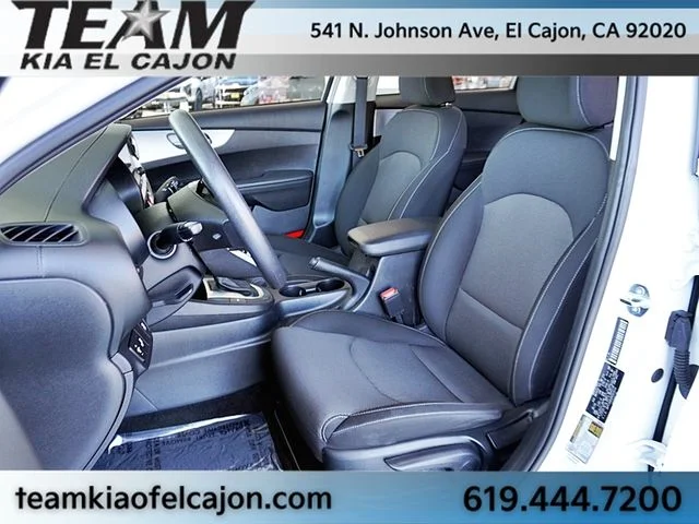 Used 2024 White Kia LXS image 14