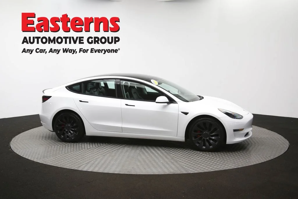 Used 2016 White Ford XL image 105