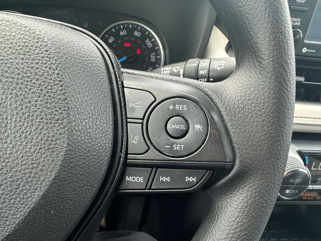 Used 2020 Blue Toyota XLE image 21
