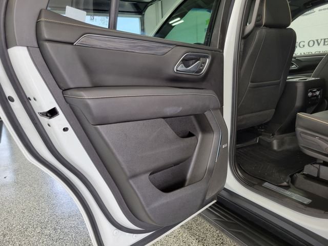 Used 2022 White GMC SLT image 20